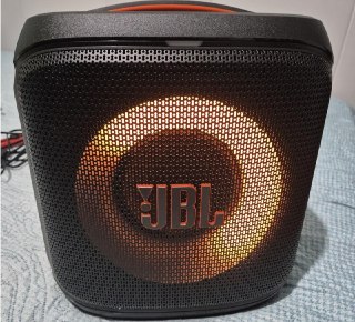 JBL Caixa de Som Bluetooth com Luzes - Bateria até 15h