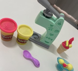 Massinha de Modelar Infantil, Mini Sorveteria Divertida