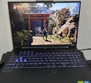 ASUS TUF Gaming F16 Intel Core i5, 8 GB, 16.0" FHD, RTX 4050, 512 GB SSD