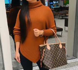 Blusa Poncho Tricot Manga Longa-Em cores