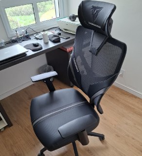ThunderX3 Cadeira Ergonomic YAMA1BK Preto