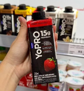 YoPRO Bebida Láctea UHT Morango 15g de proteínas 250ml 12un