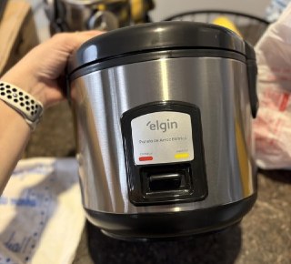 Panela de Arroz Elétrica Elgin 5 Xícaras 1L 400W 110V