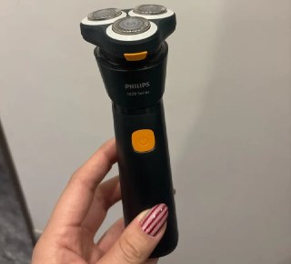 Barbeador Elétrico Philips Shaver Série 1000