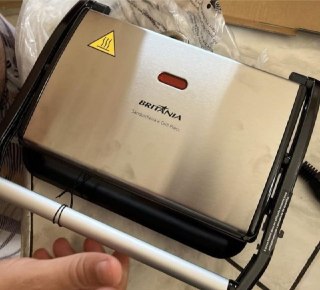 Sanduicheira e Grill Press Britânia, 1 850W, 220V