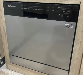 Lava-Louça Electrolux 8 Serviços Inox 127v