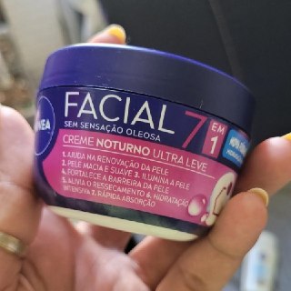 NIVEA Creme Facial Noturno Ultraleve 7 em 1 100g