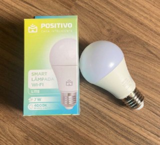 Smart Lâmpada Wi-Fi Positivo Casa Inteligente 9W