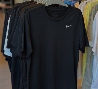 Camiseta Nike Dri-FIT Legend