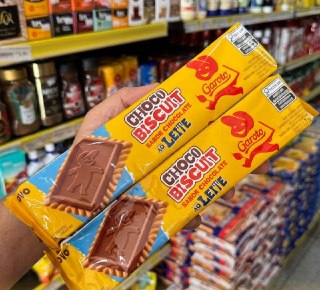 Biscoito com Chocolate Chocobiscuit Garoto ao Leite 78g