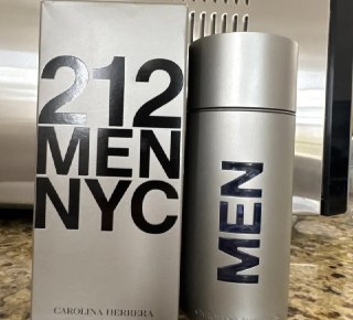 Perfume Carolina Herrera 212 Men NYC EDT 100ml