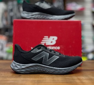 Tênis New Balance Fresh Foam Arishi V4 (2 cores)