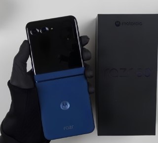 Smartphone Motorola Razr 60-256GB 24GB Tela dobrável