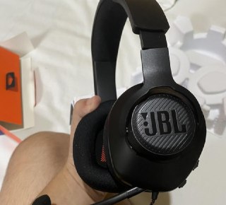 Fone de Ouvido Com Fio JBL Quantum 100M2 Headset Gamer