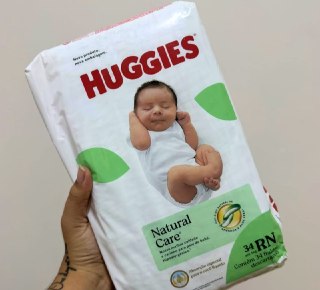 Huggies Fralda Descartável Premium Natural Care RN 34 Unidades