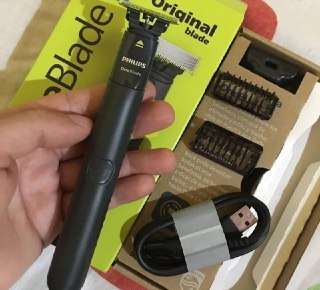 Aparador Elétrico Philips OneBlade