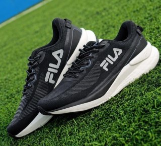 Tênis Fila Striker