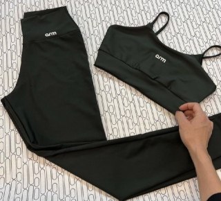 Conjunto Feminino Fitness Top E Legging Bolso Lateral - Arm (2 Cores)