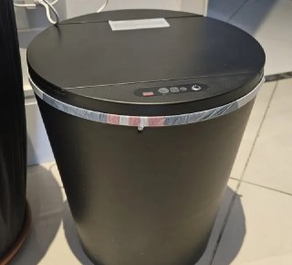 Lixeira Automática com Sensor e Recarregável 16L