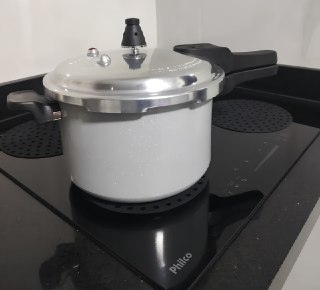 Panela Pressão Fechamento Externo Indução 4,2L Brinox Cor Cinza