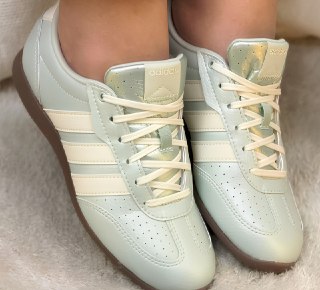 Tênis Adidas Barreda Lo