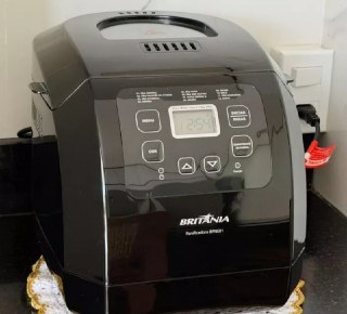 Panificadora Britânia Digital 12 Programas 3L 127V