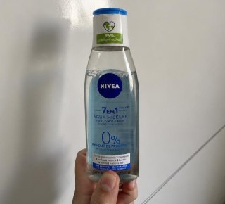 NIVEA Água Micelar Solução de Limpeza 7 em 1 Refrescante 200ml