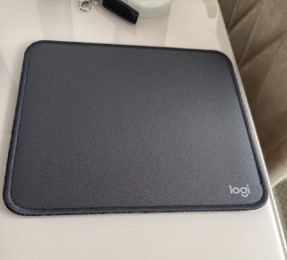 Mouse Pad Logitech Studio Series