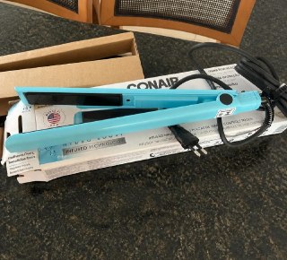 Prancha Conair Infusion Aloe Vera Bivolt