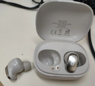 Fone de Ouvido Dapon com Bluetooth e Microfone